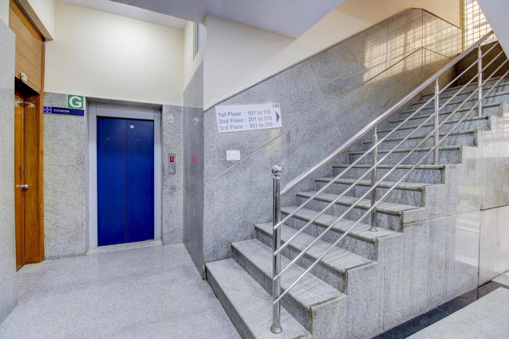 Super Hotel O Nar Comforts Near Ksr Railway Station Bangalore Ngoại thất bức ảnh